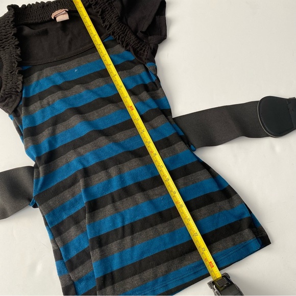 Fashion Magazine | Women's Stripped Top with belt Size S - Picture 5 of 9